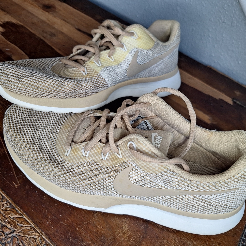 Nike Women's Champagne Sneakers
